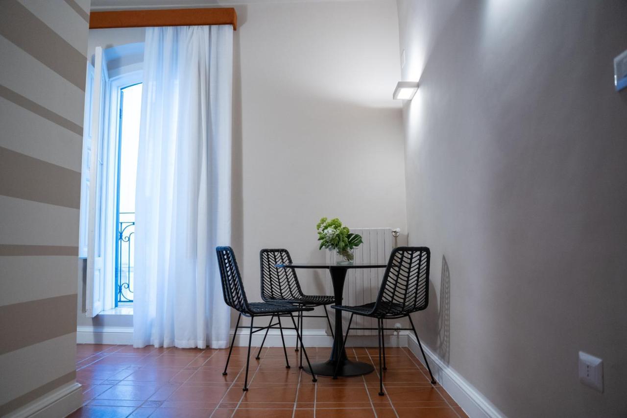 Casa Almika Principe Amedeo Hotel Bari Kültér fotó