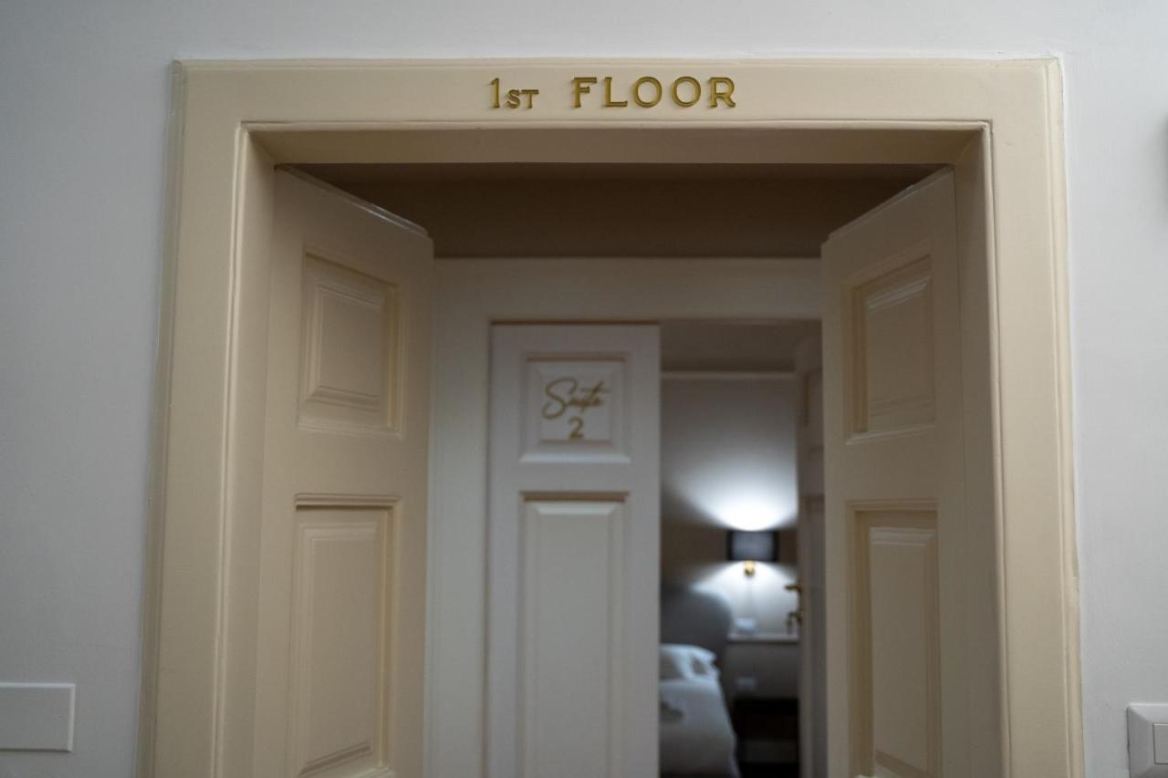 Casa Almika Principe Amedeo Hotel Bari Kültér fotó