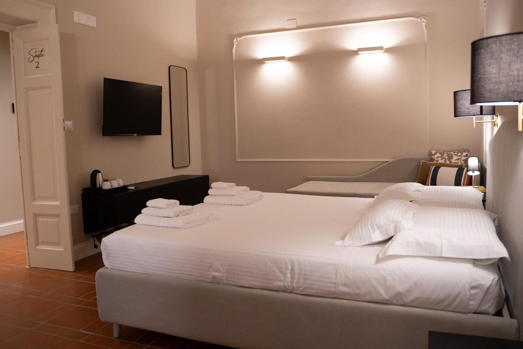 Casa Almika Principe Amedeo Hotel Bari Kültér fotó